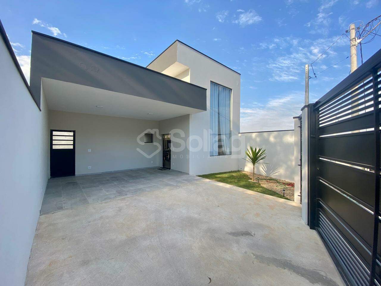 Casa à venda no Pinheirinho: 