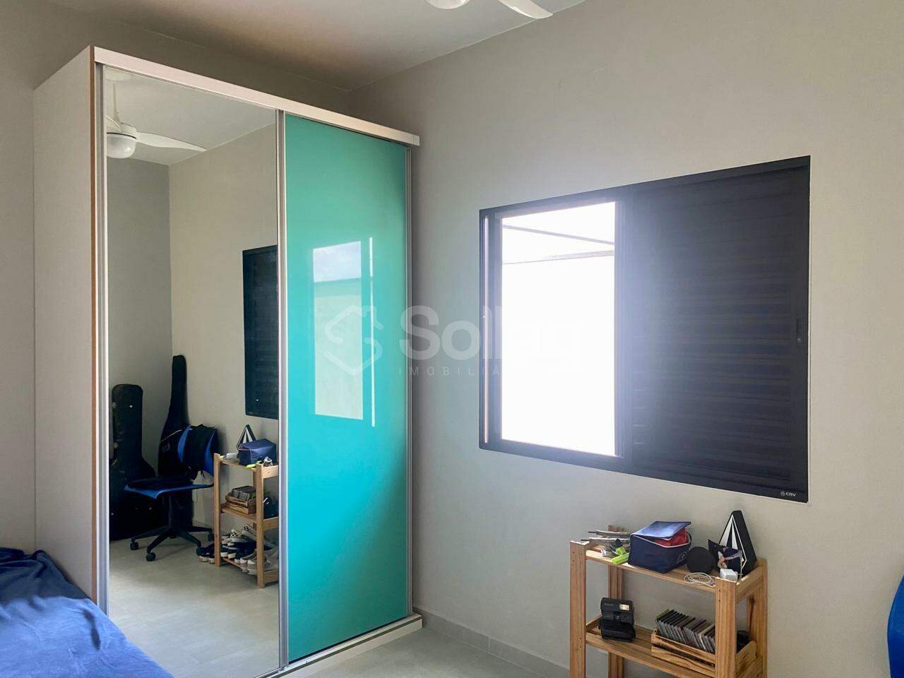 Casa à venda no Pinheirinho: 
