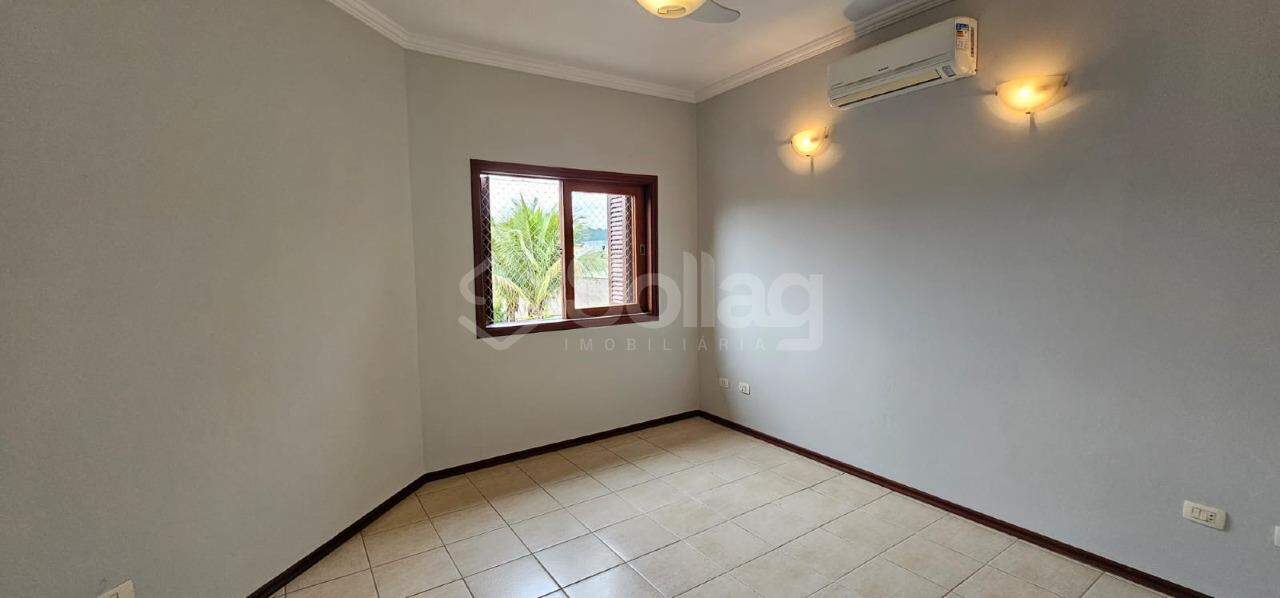 Casa à venda no Jardim Panorama: