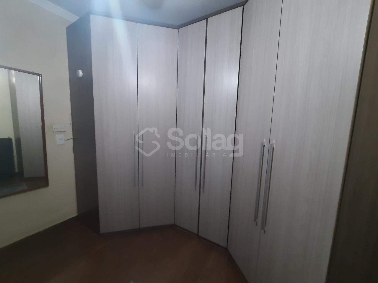 Casa para aluguel no João XXIII: 