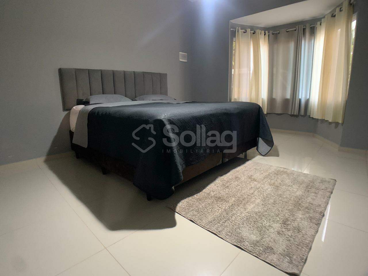 Casa à venda no Arataba II: