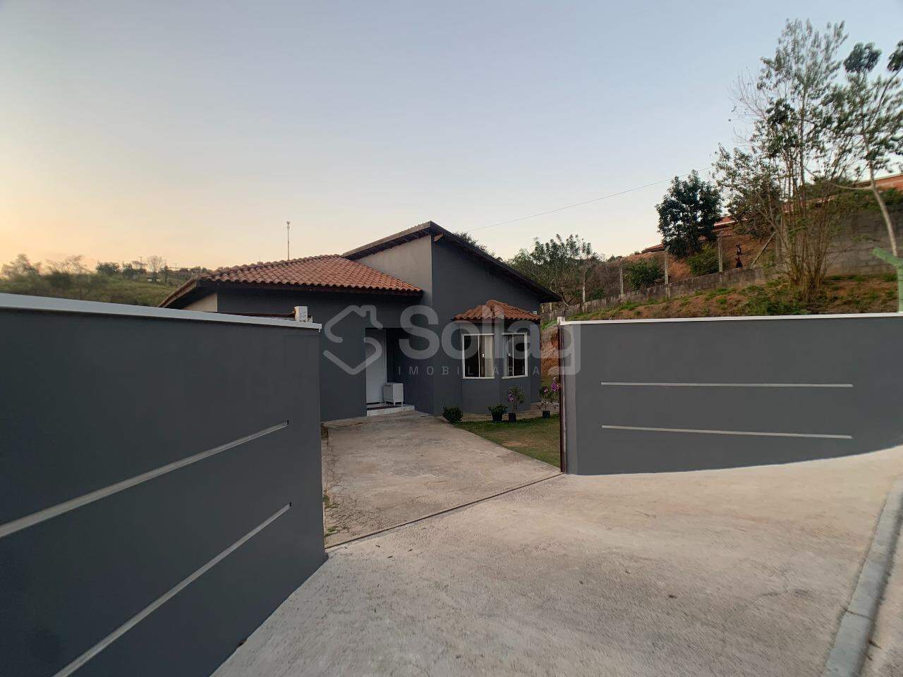 Casa à venda no Arataba II: 