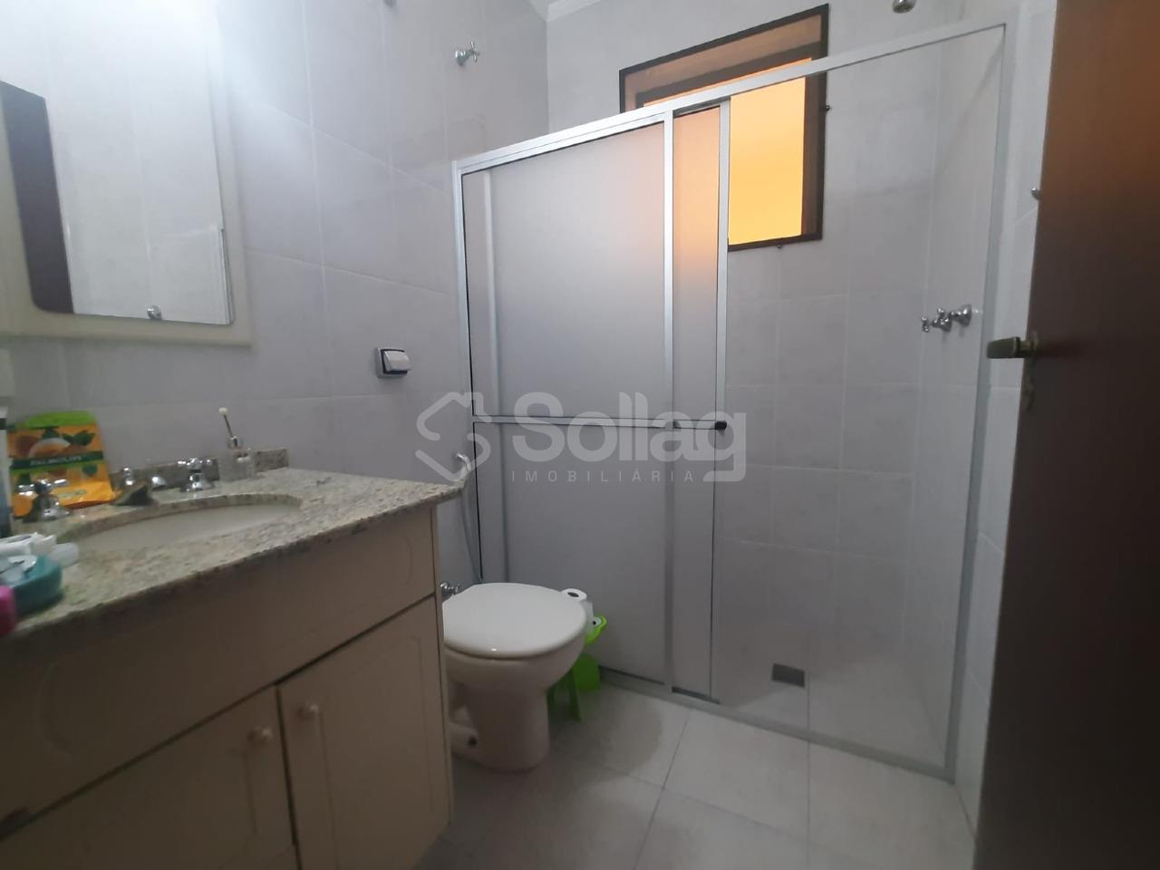 Casa em condomínio à venda no Condomínio Bosques de Grevílea: 