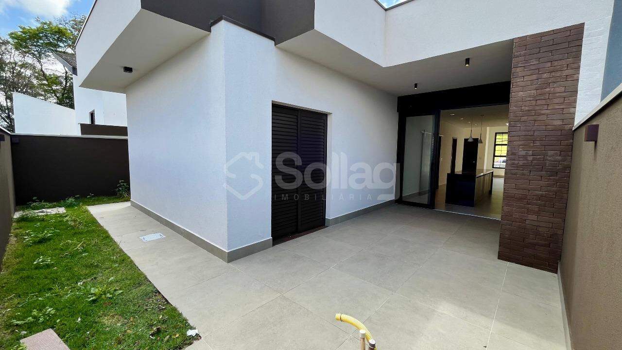 Casa em condomínio à venda no Residencial Portal do Bosque: 
