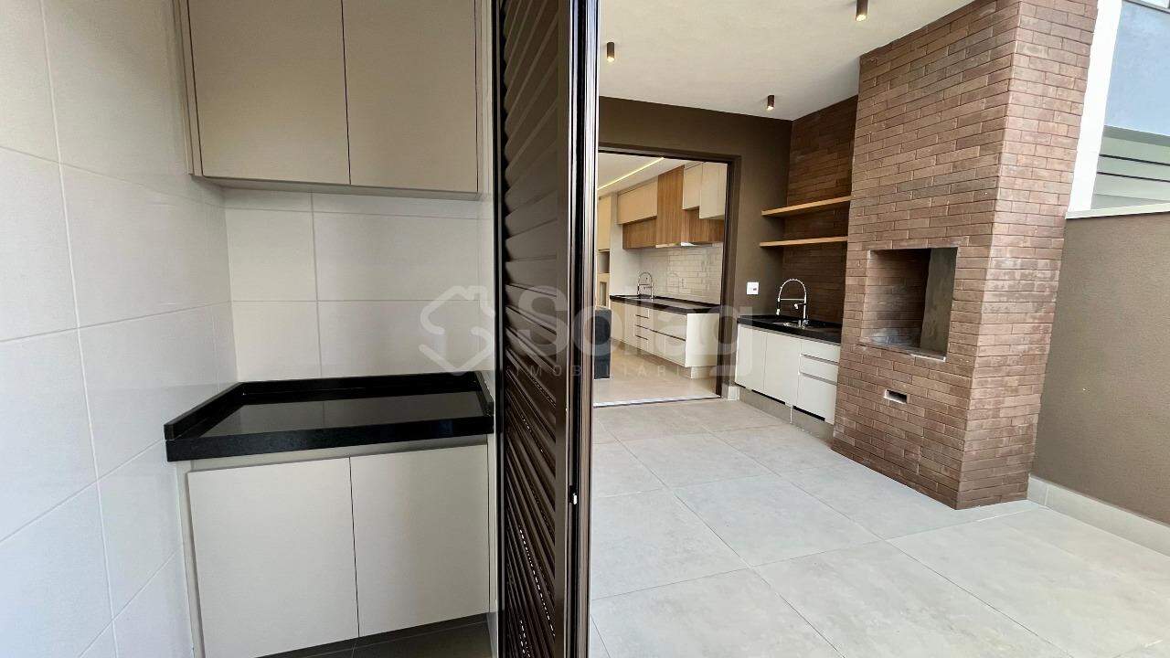 Casa em condomínio à venda no Residencial Portal do Bosque: 