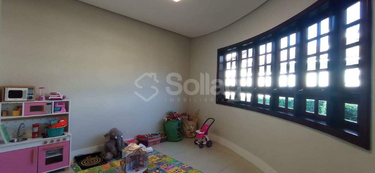 Casa em condomínio à venda no Condomínio Vivenda das Vinhas: