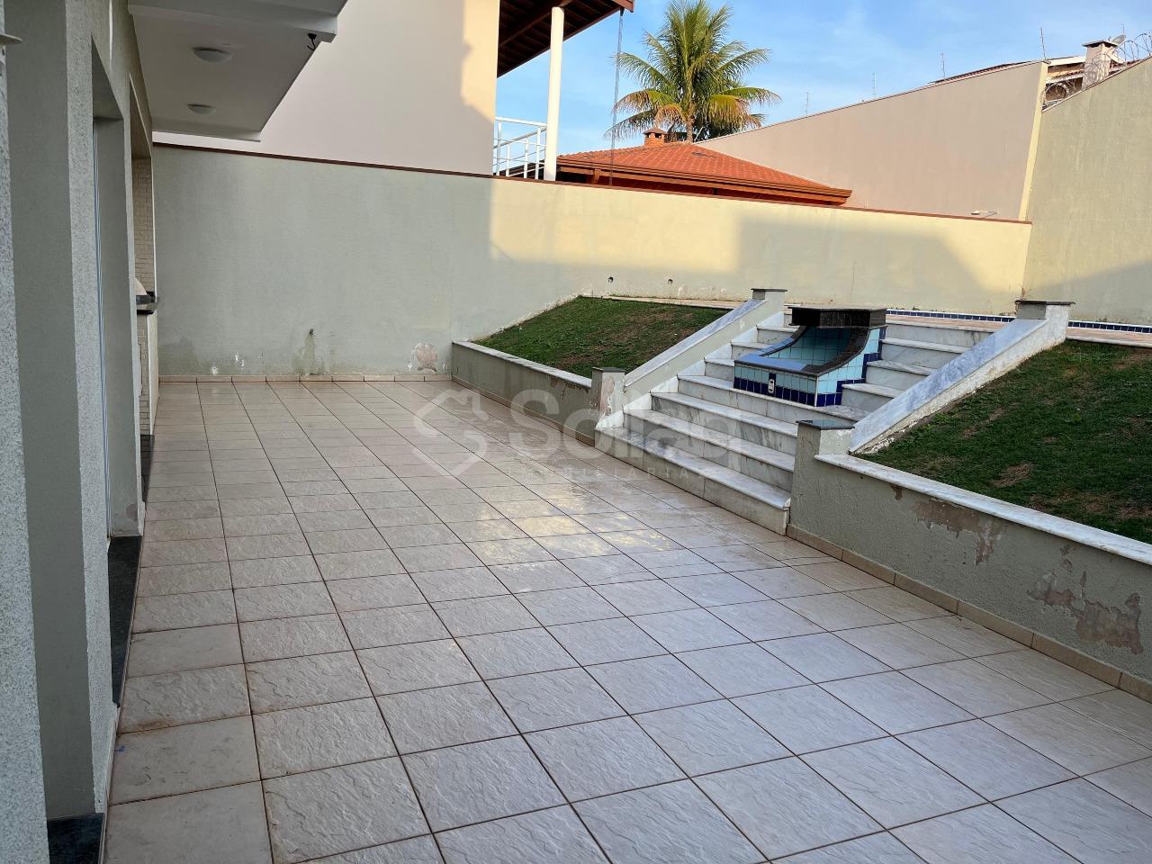 Casa em condomínio à venda no Condominio Villagio Di Fiori: 