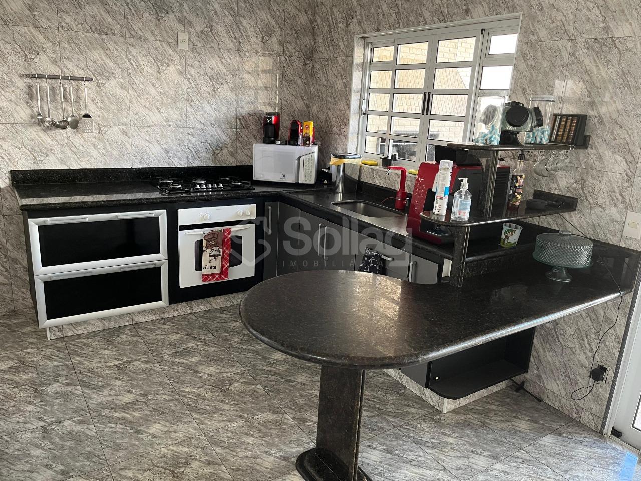 Casa em condomínio à venda no Condominio Villagio Di Fiori: 