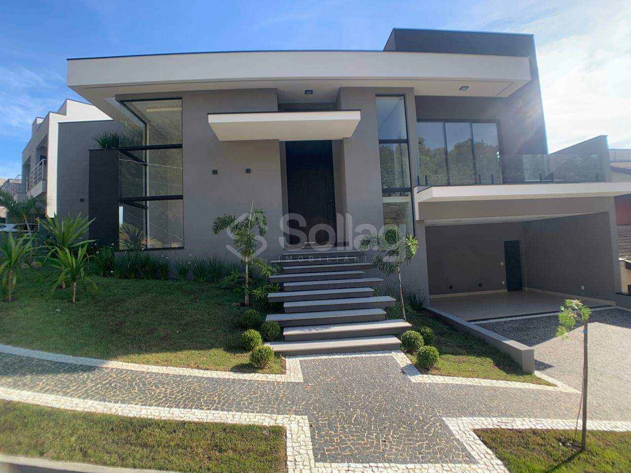 Casa em condomínio à venda no Condomínio Portal do Jequitibá: 