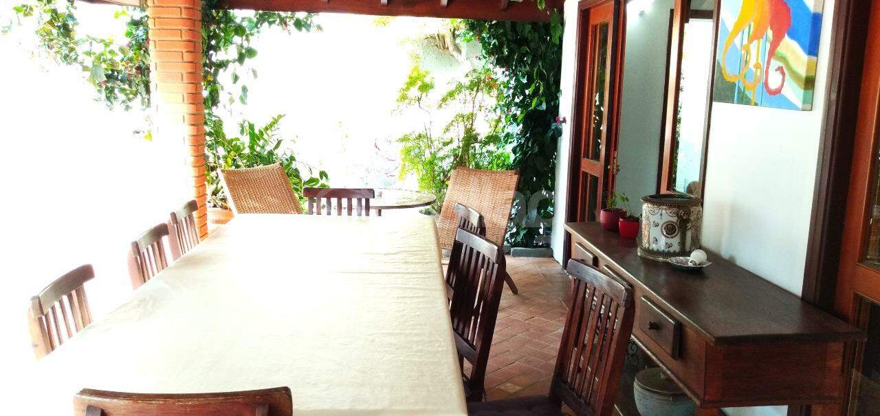Casa em condomínio à venda no Condomínio Jardim Paulista I: 