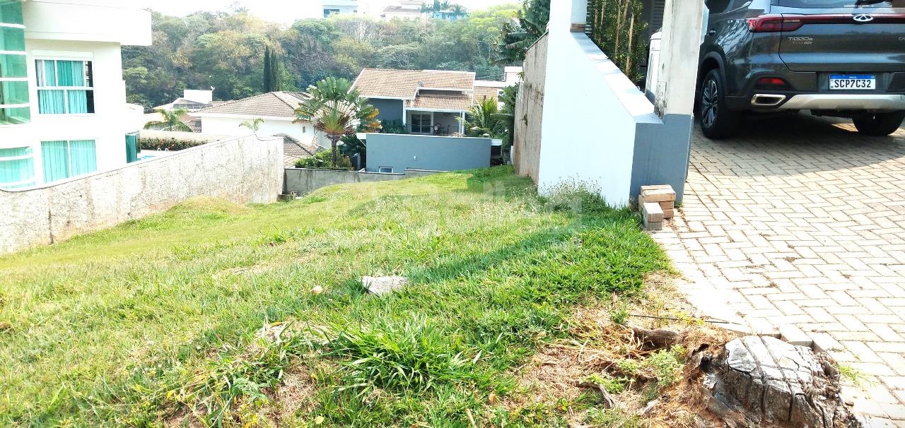 Terreno em condomínio à venda no Condomínio Terras de Vinhedo: 