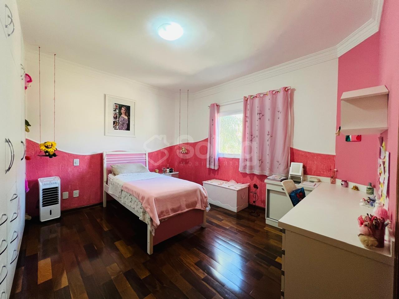 Casa em condomínio à venda no Condomínio Residencial Terras do Caribe: 