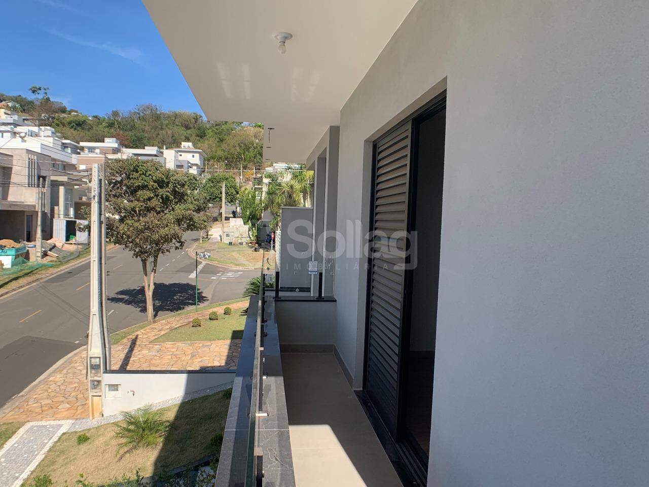 Casa em condomínio à venda no Condomínio Portal do Jequitibá:
