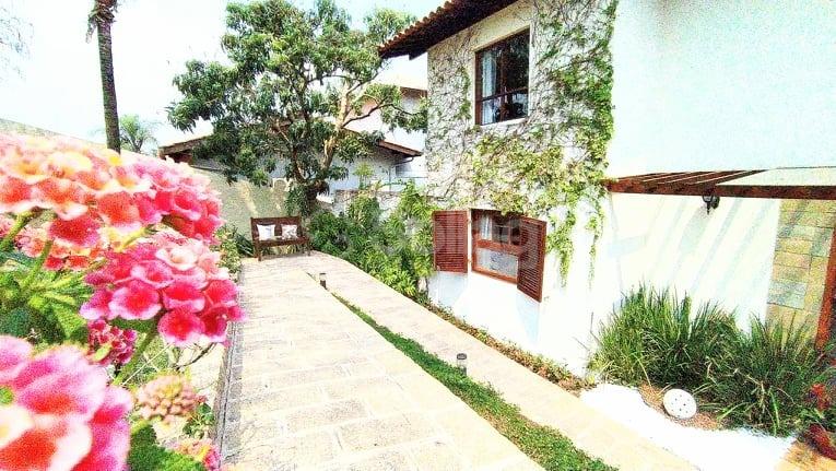 Casa em condomínio à venda no Condomínio Estância Marambaia: 