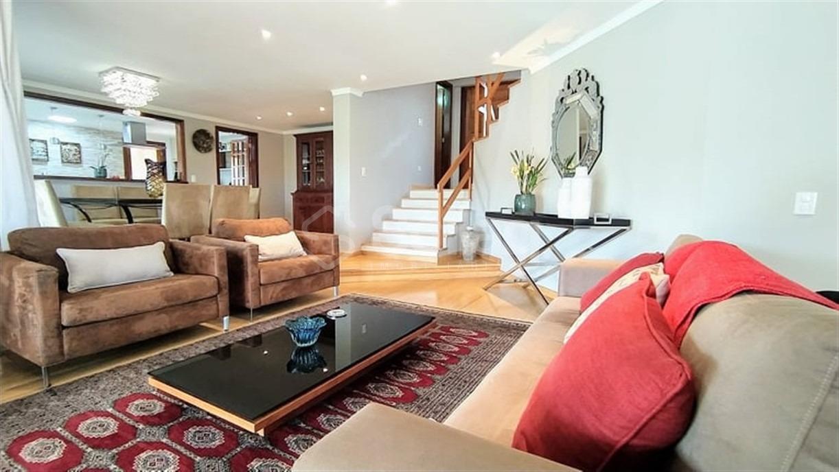 Casa em condomínio à venda no Condomínio Estância Marambaia: 