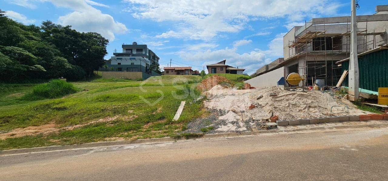 Terreno em condomínio à venda no Condomínio Terras de Santa Teresa: 