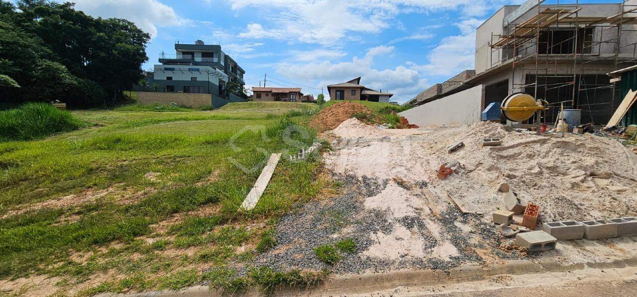 Terreno em condomínio à venda no Condomínio Terras de Santa Teresa: 