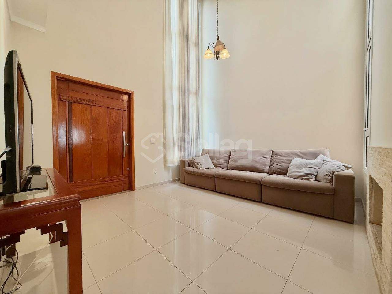 Casa em condomínio à venda no Condomínio Vivenda das Cerejeiras: 