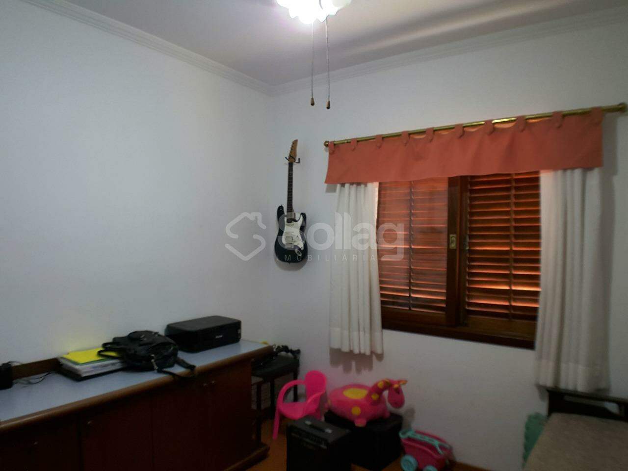 Casa em condomínio à venda no Condomínio Recanto dos Paturis: