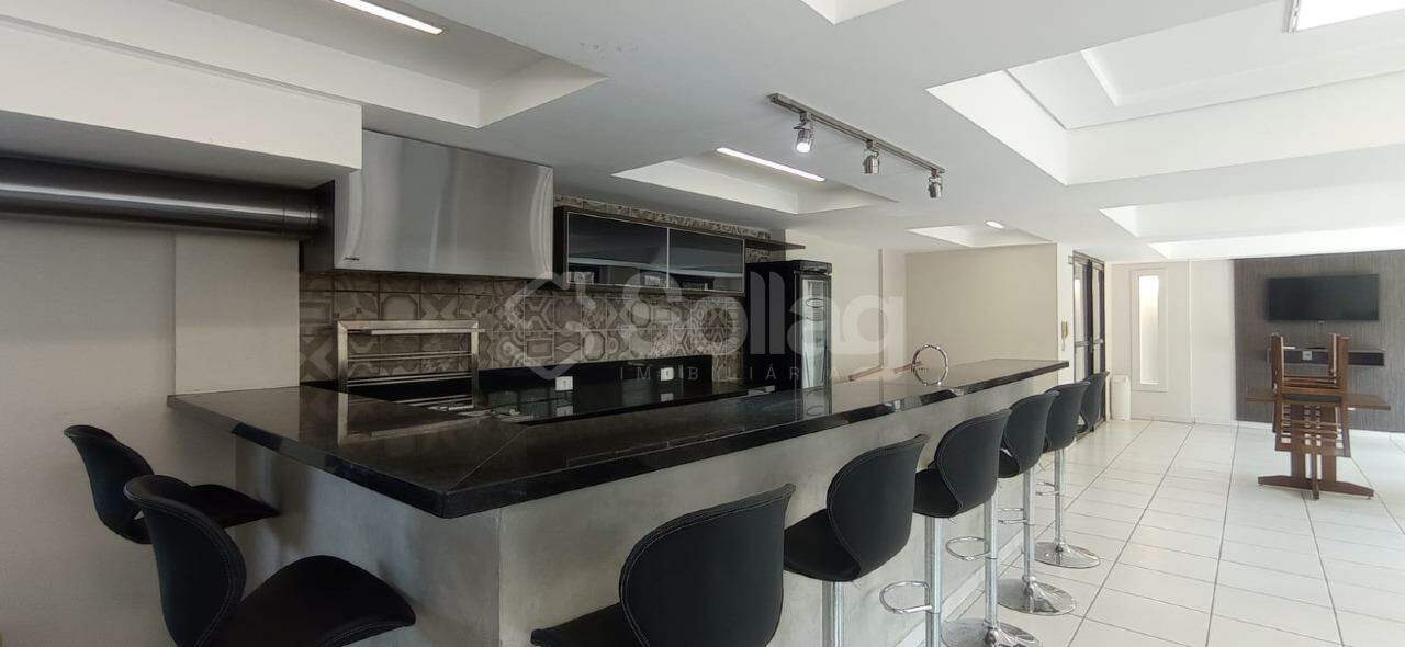 Apartamento à venda no Jardim Santa Rosa: 