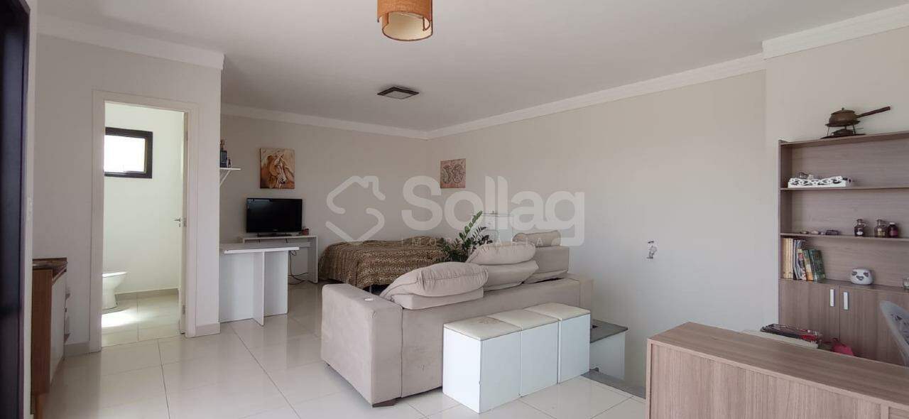 Apartamento à venda no Jardim Santa Rosa: 