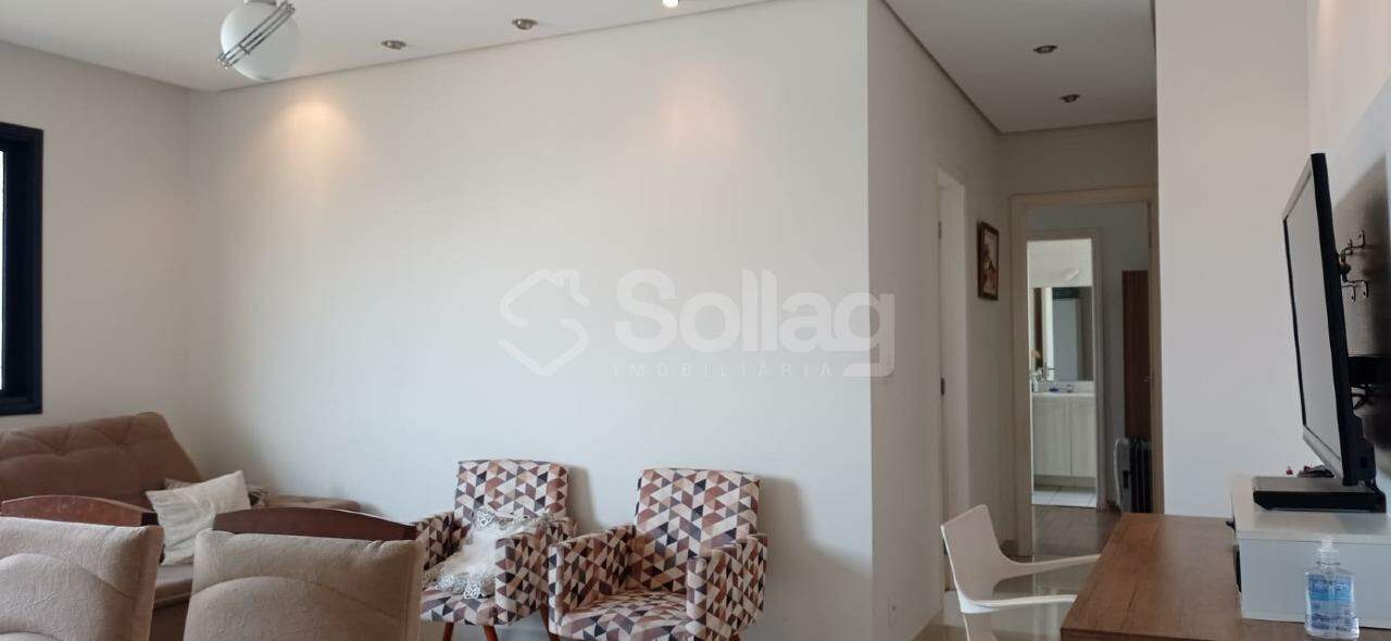 Apartamento à venda no Jardim Santa Rosa: 
