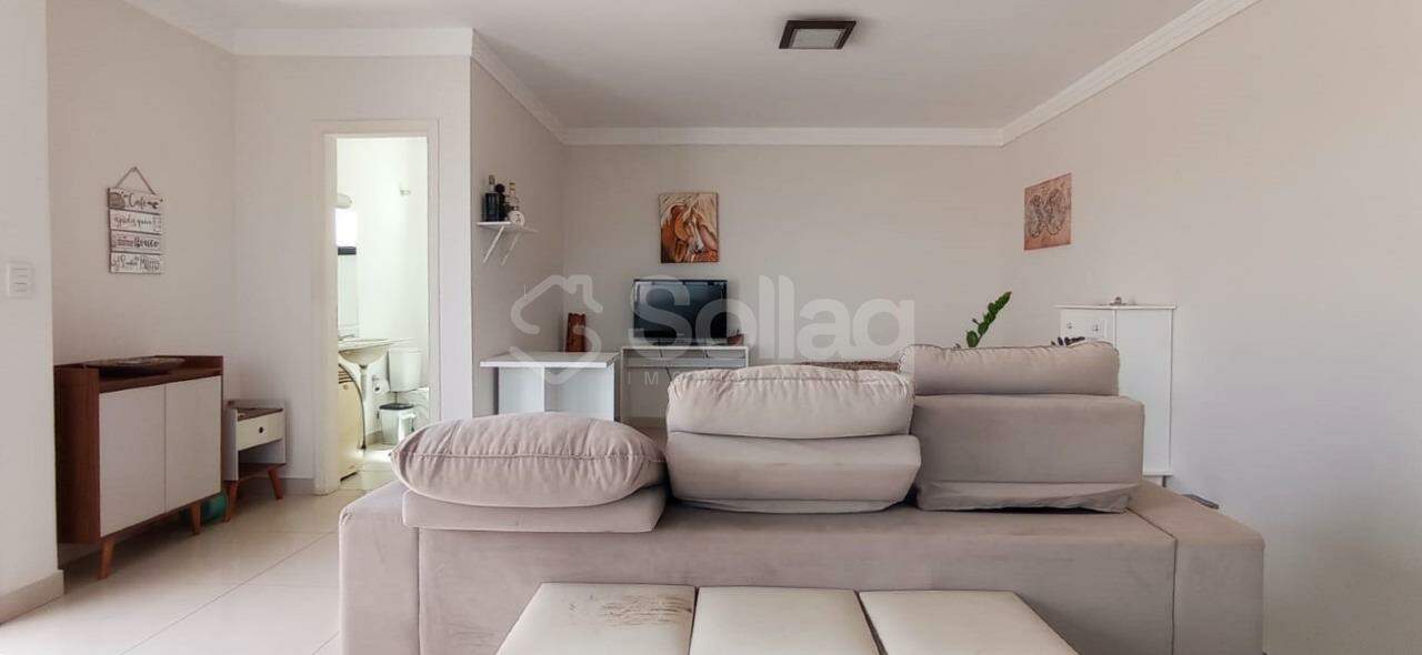 Apartamento à venda no Jardim Santa Rosa: 