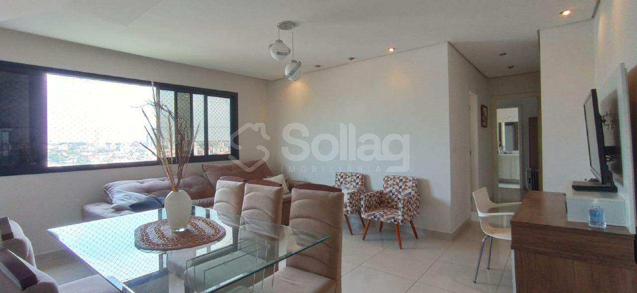 Apartamento à venda no Jardim Santa Rosa: 