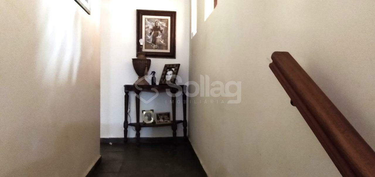 Casa em condomínio à venda no Condomínio Vale da Santa Fé: 