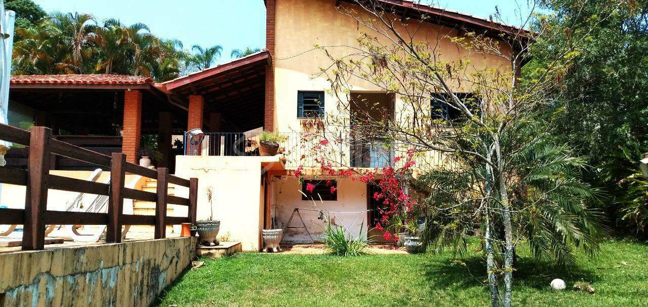 Casa em condomínio à venda no Condomínio Vale da Santa Fé: 