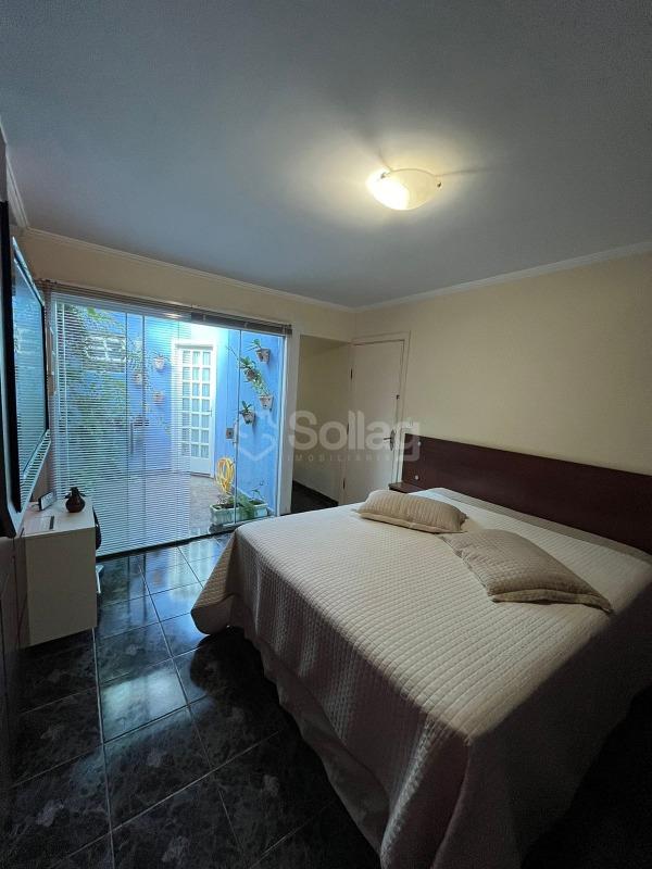 Casa à venda no Jardim Centenário: 