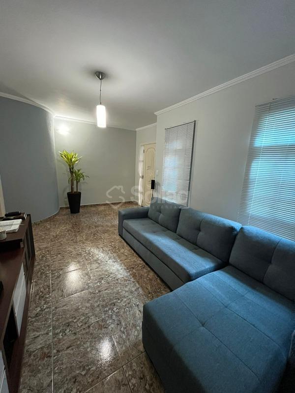 Casa à venda no Jardim Centenário: 