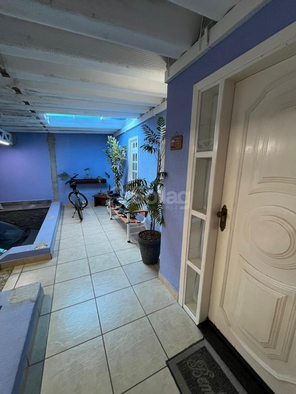 Casa à venda no Jardim Centenário: 