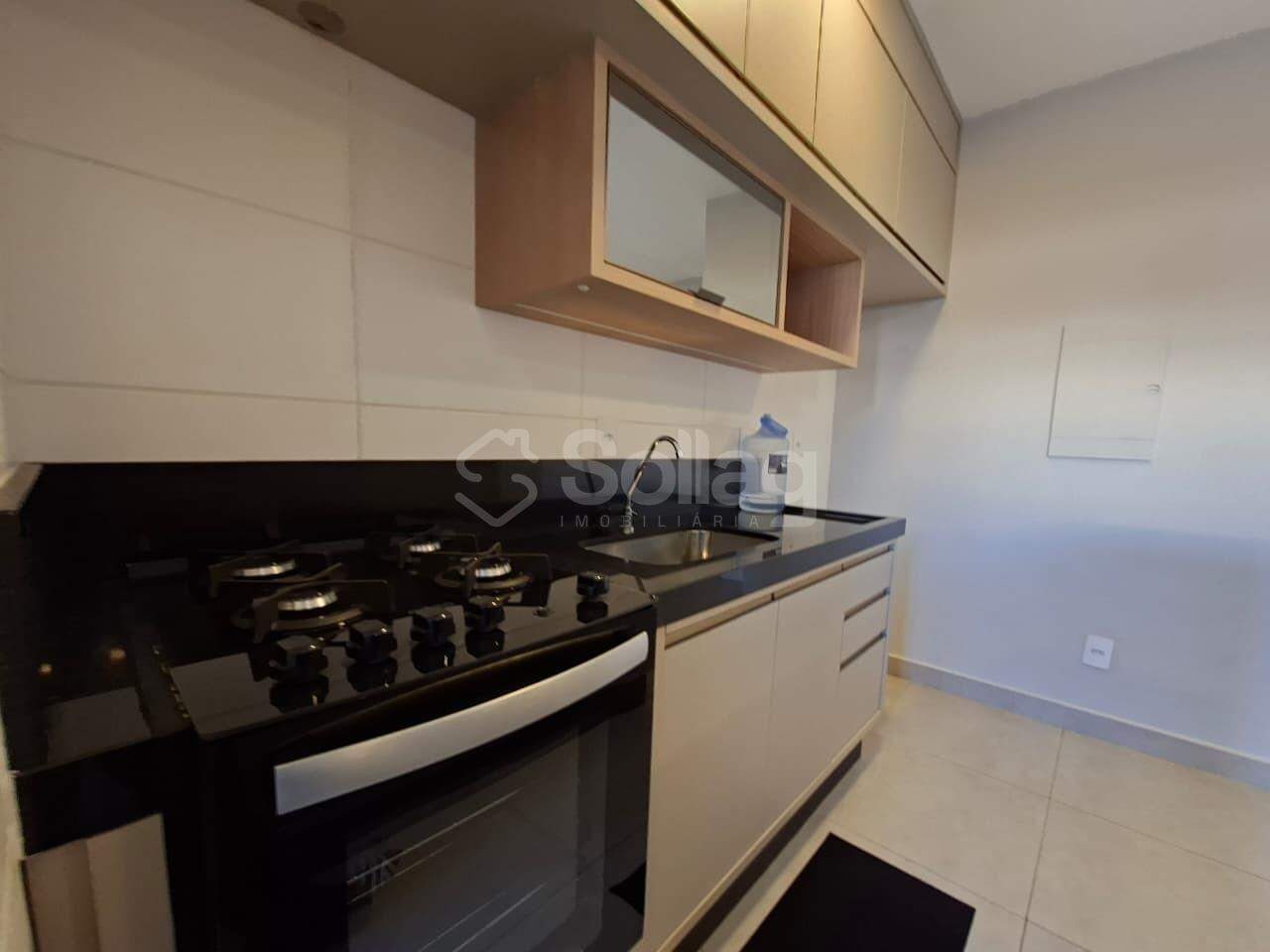 Apartamento para aluguel no Pinheirinho: 