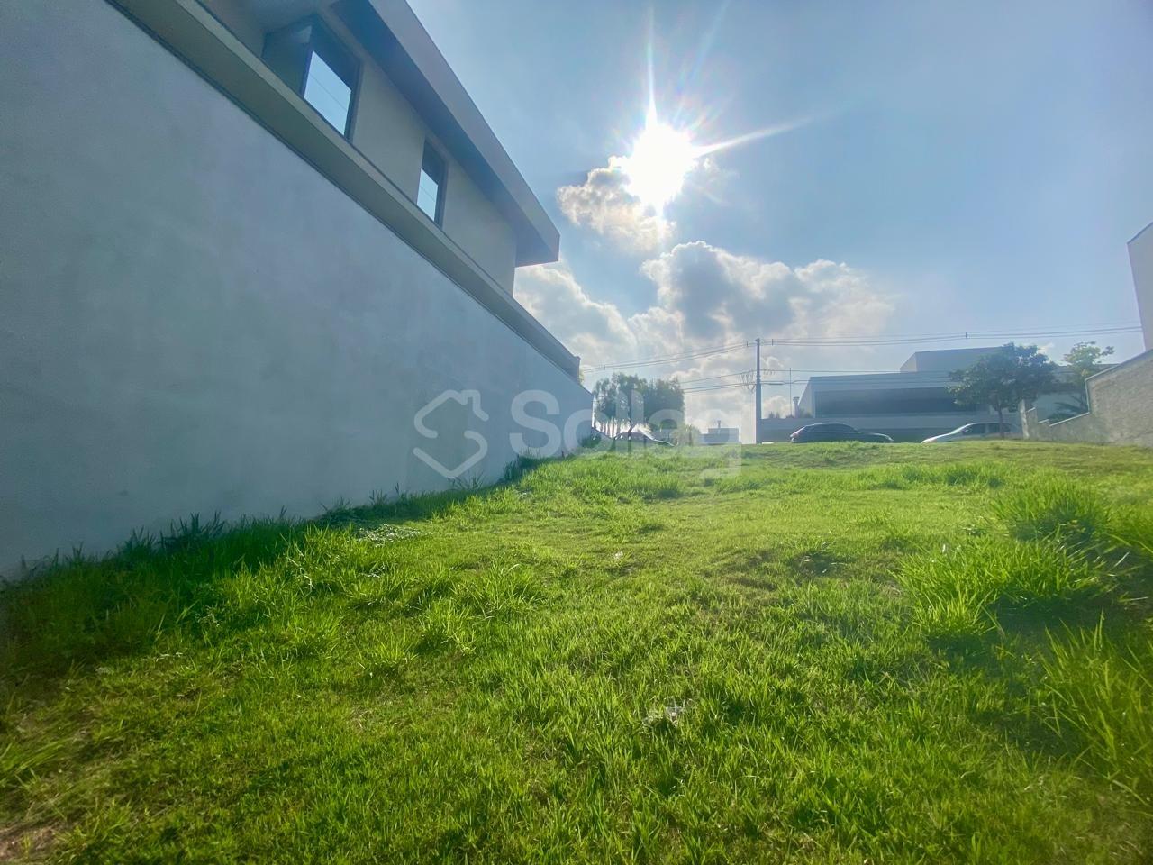 Terreno em condomínio à venda no Loteamento Reserva das Palmeiras: