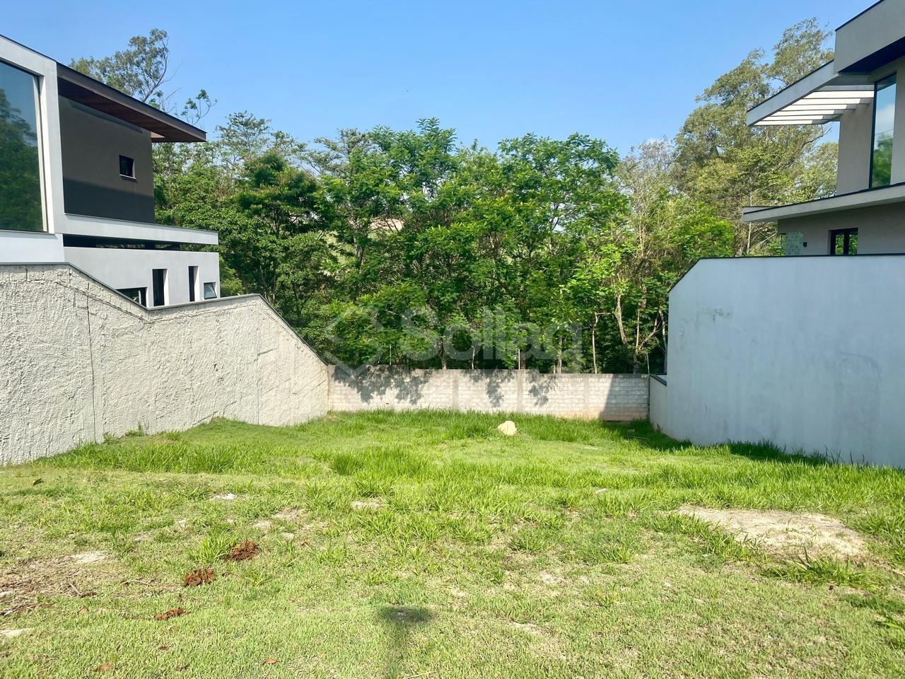 Terreno em condomínio à venda no Loteamento Reserva das Palmeiras: