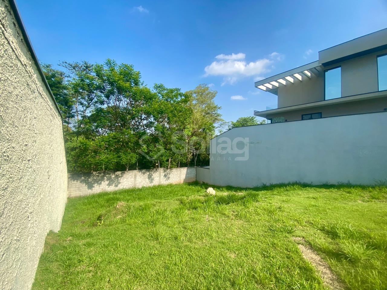 Terreno em condomínio à venda no Loteamento Reserva das Palmeiras: