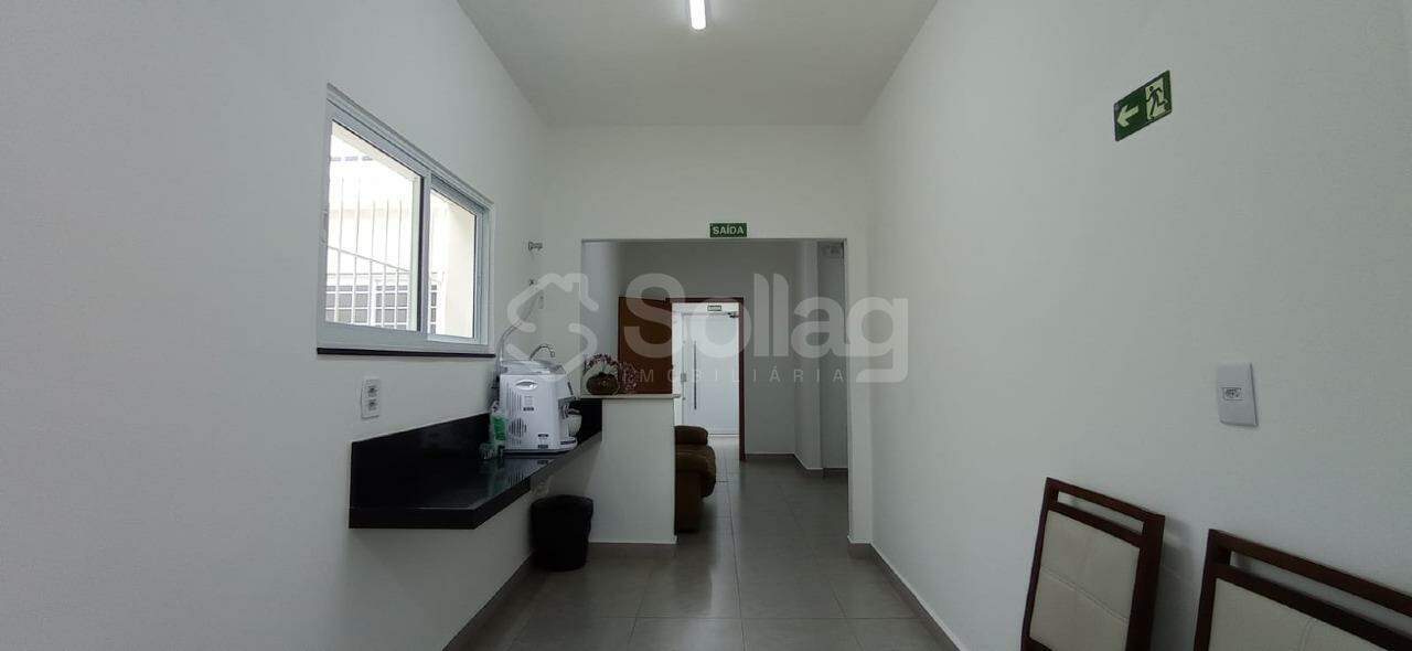 Sala para aluguel no Centro: 