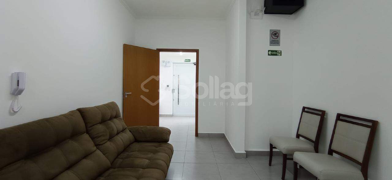 Sala para aluguel no Centro: 