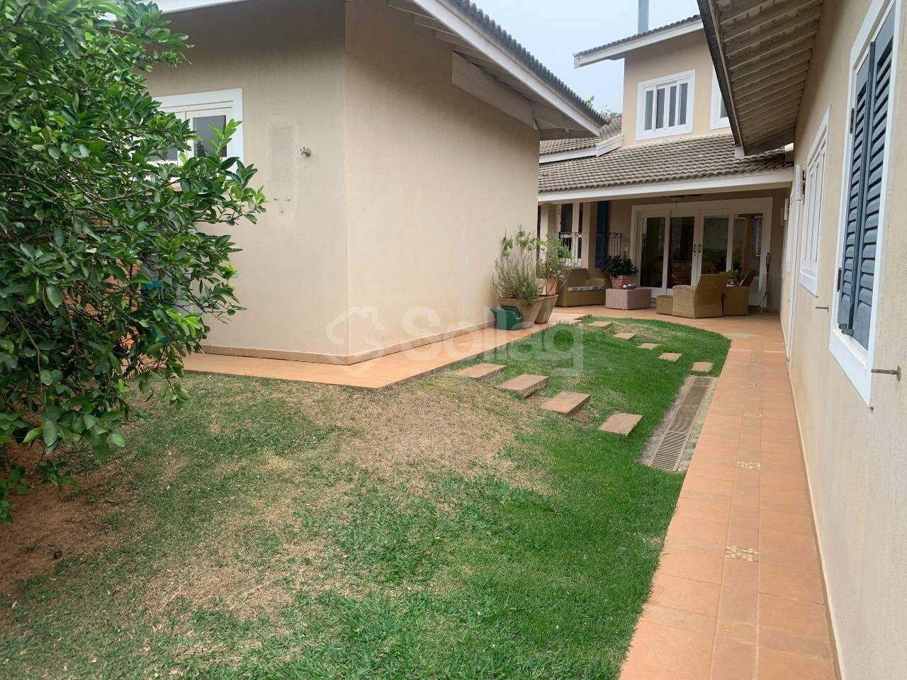 Casa em condomínio à venda no Condomínio São Joaquim: 