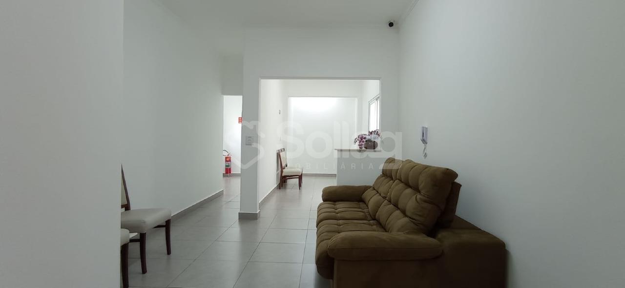 Sala para aluguel no Centro: 