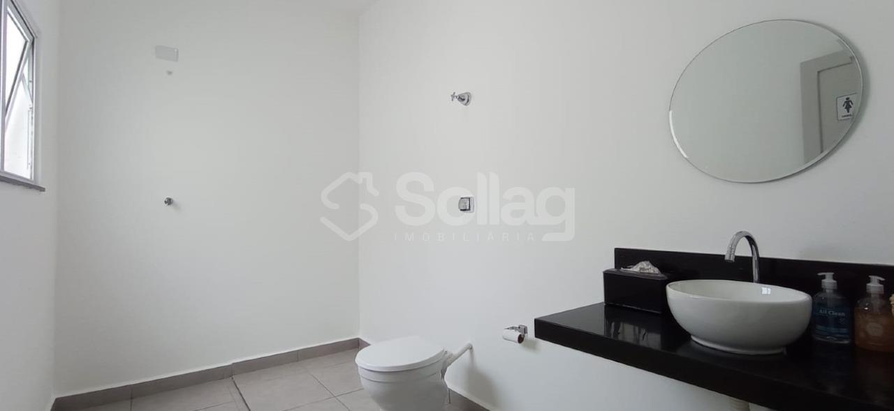 Sala para aluguel no Centro: 