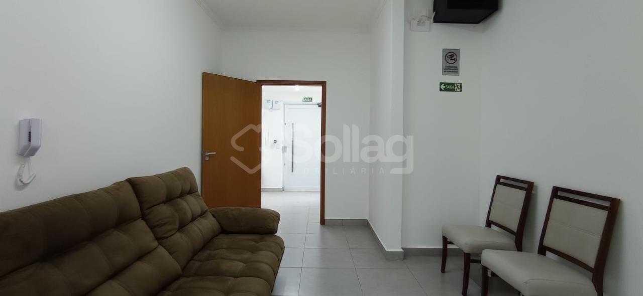 Sala para aluguel no Centro: 