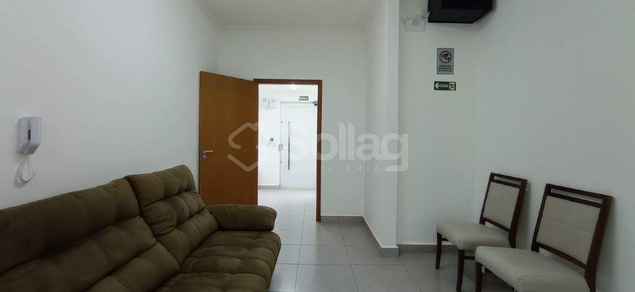 Sala para aluguel no Centro: