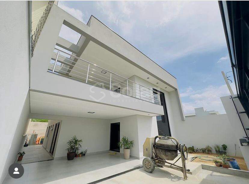 Casa à venda no Marambaia: 