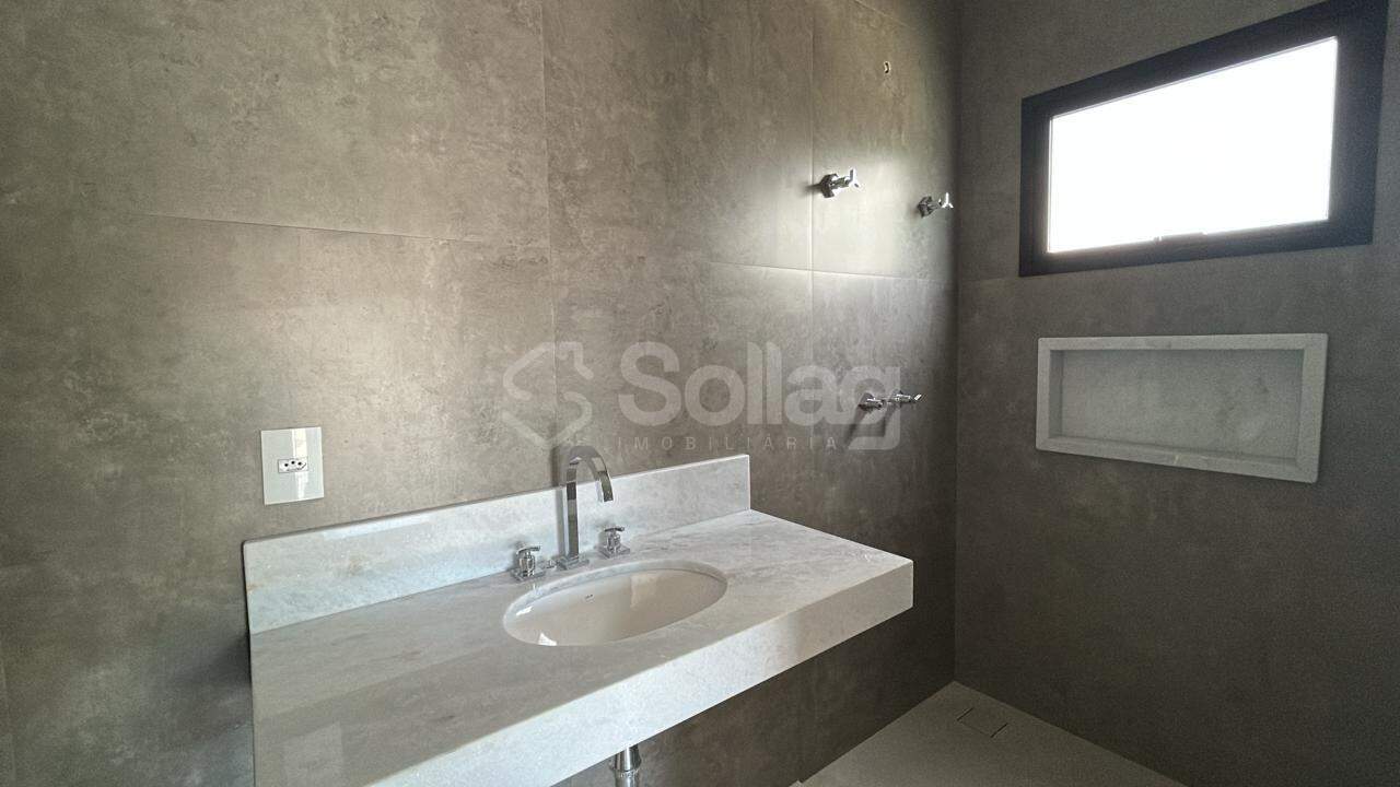 Casa em condomínio à venda no Condomínio Reserva dos Vinhedos: 