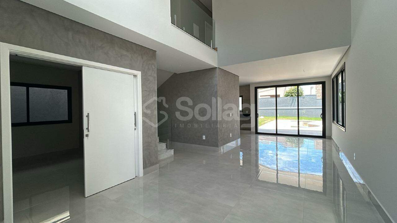 Casa em condomínio à venda no Condomínio Reserva dos Vinhedos: 