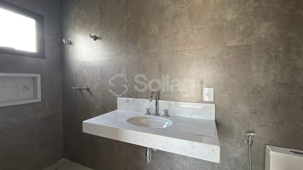 Casa em condomínio à venda no Condomínio Reserva dos Vinhedos: 