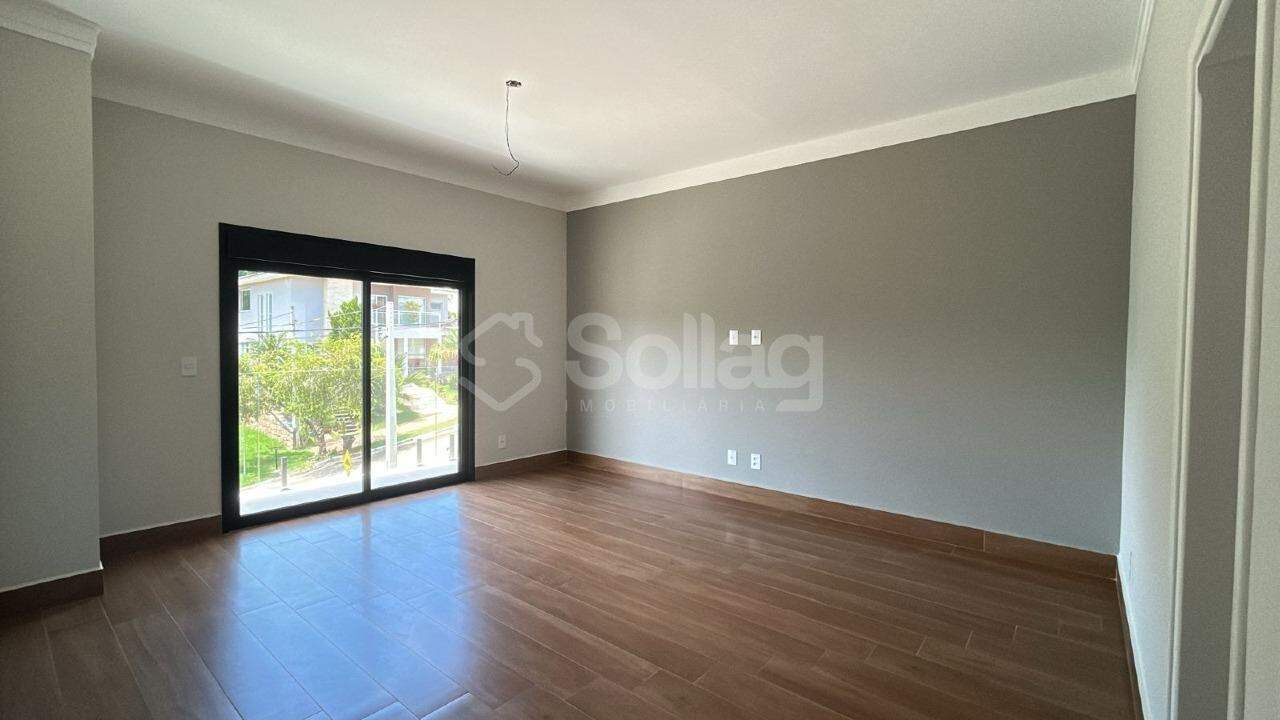 Casa em condomínio à venda no Condomínio Reserva dos Vinhedos: 