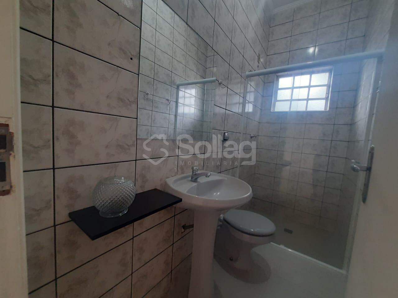 Sala para aluguel no Centro: 